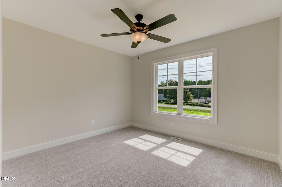 525 Grooms Rd Reidsville NC-large-027-03