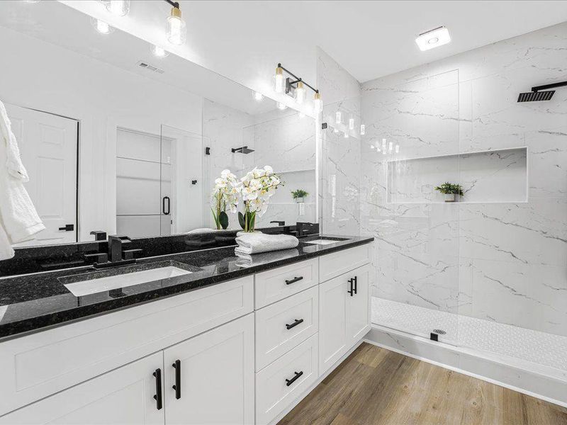 Furnished interior view inside a new home in , Dallas (Image 28).