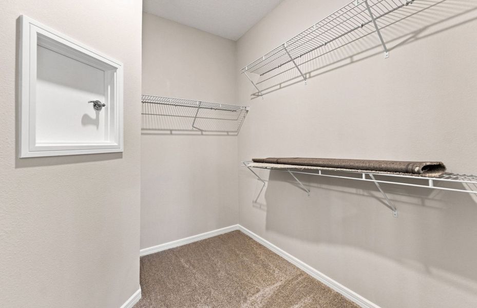 Spacious, unfurnished interior of a new home in Del Webb Stone Creek, Ocala (Image 16). Spacious, unfurnished interior of a new home in Del Webb Stone Creek, Ocala (Image 16).