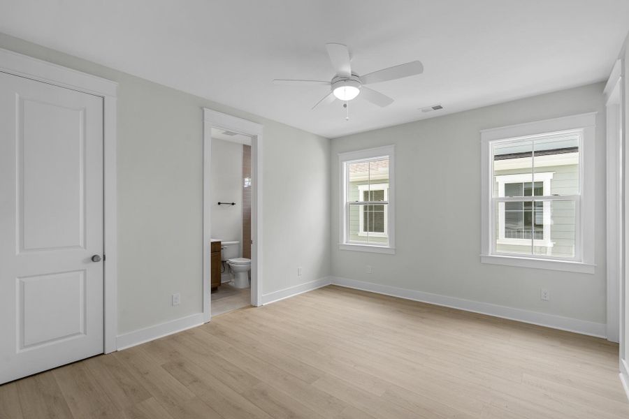 Spacious, unfurnished interior of a new home in Miller's Crossing, Johns Island (Image 29). Spacious, unfurnished interior of a new home in Miller's Crossing, Johns Island (Image 29).