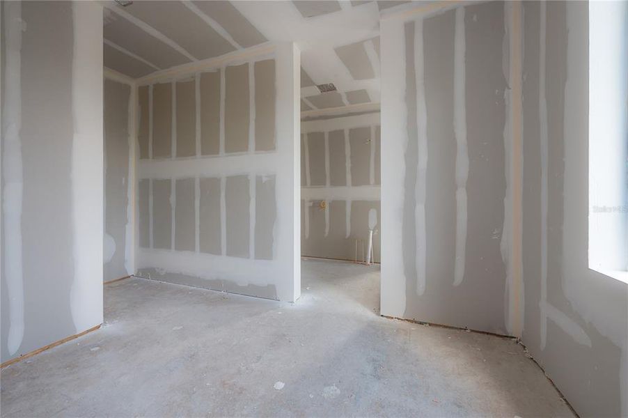 Spacious, unfurnished interior of a new home in , Tampa (Image 28). Spacious, unfurnished interior of a new home in , Tampa (Image 28).