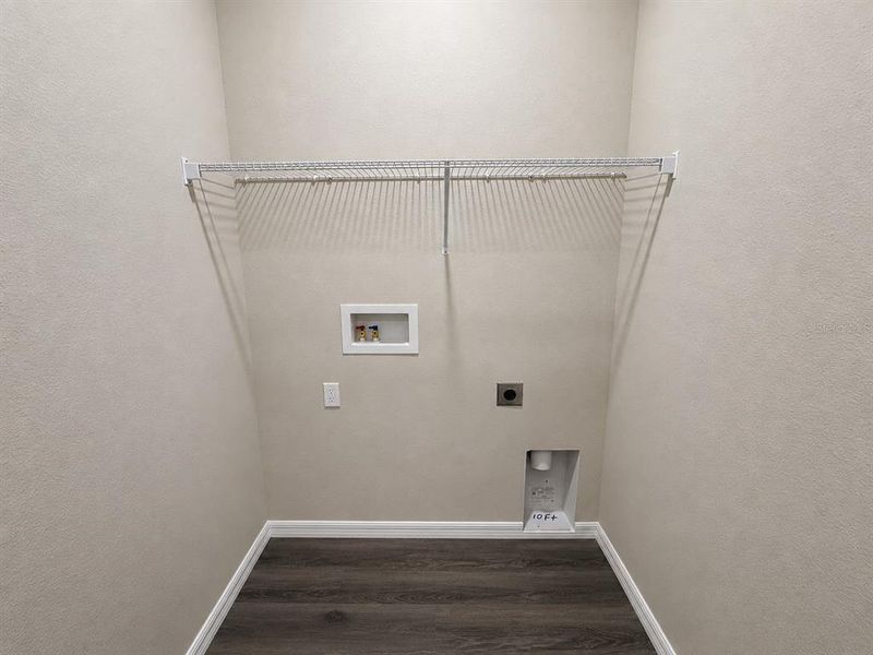 Spacious, unfurnished interior of a new home in , Tampa (Image 22). Spacious, unfurnished interior of a new home in , Tampa (Image 22).