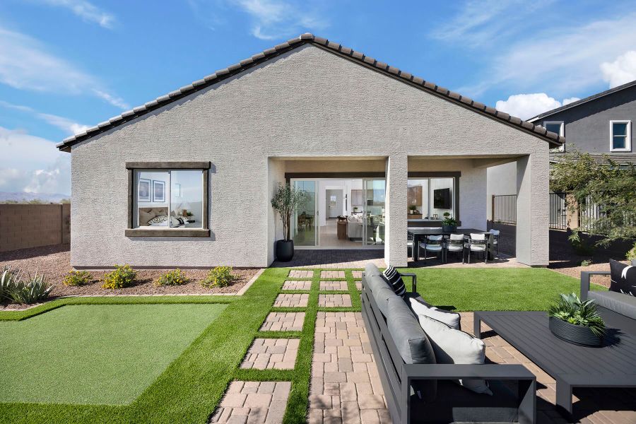 Representative exterior details of a home built from the Azure by Mattamy Homes in White Tank Vistas, Waddell (Image 3).