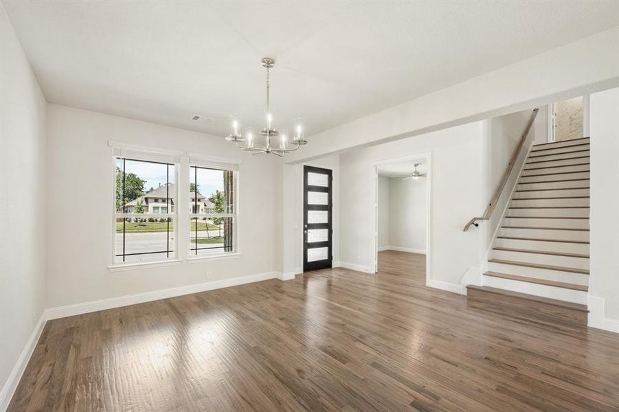 Spacious, unfurnished interior of a new home in Mockingbird Heights Classic 60, Midlothian (Image 19). Spacious, unfurnished interior of a new home in Mockingbird Heights Classic 60, Midlothian (Image 19).