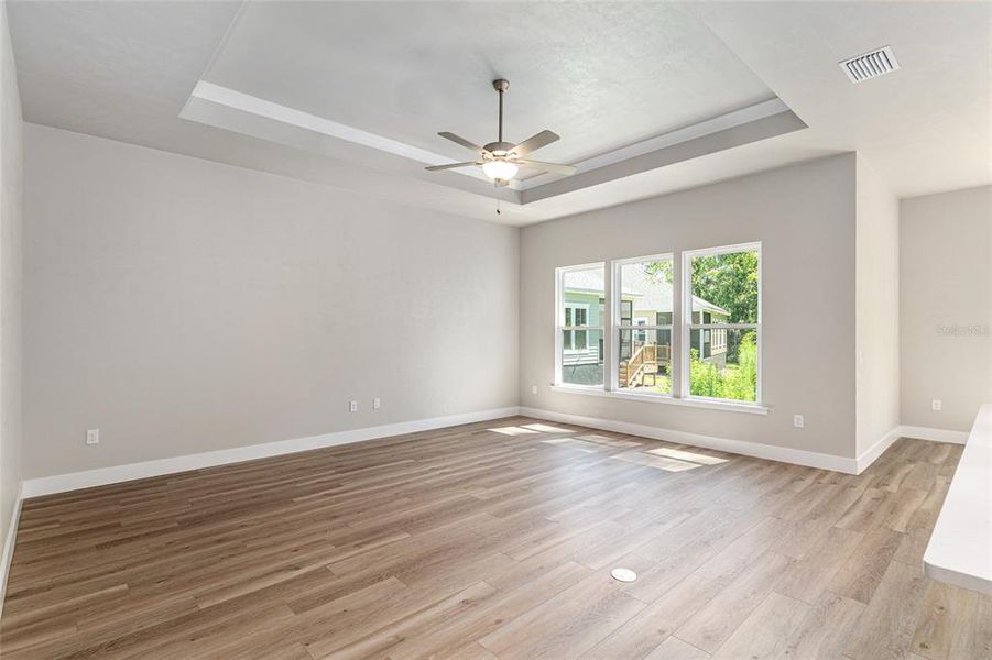 Spacious, unfurnished interior of a new home in Fairway Pointe at West End, Newberry (Image 48). Spacious, unfurnished interior of a new home in Fairway Pointe at West End, Newberry (Image 48).