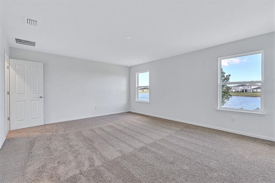 Spacious, unfurnished interior of a new home in Whiteview Village, Palm Coast (Image 13).