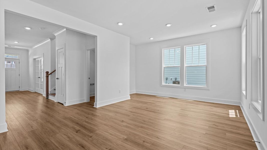 Furnished interior view inside a new home in Wells Crossing, Seneca (Image 12).