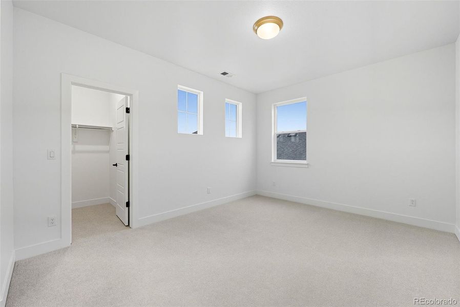 16575 W 93rd Place ~ Ready Now!