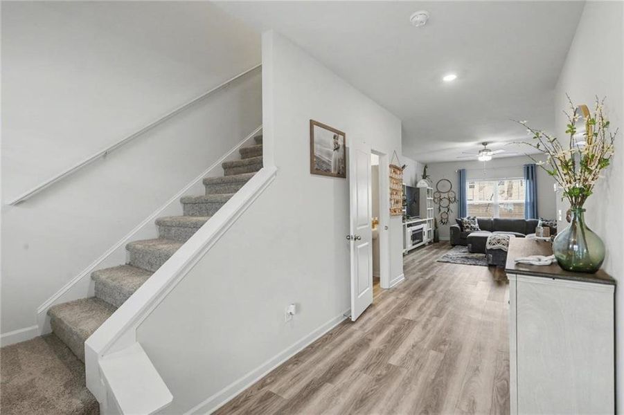 Furnished interior view inside a new home in , Villa Rica (Image 4).