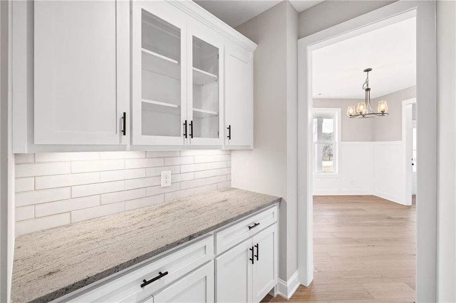 Furnished interior view inside a new home in , Jefferson (Image 11).