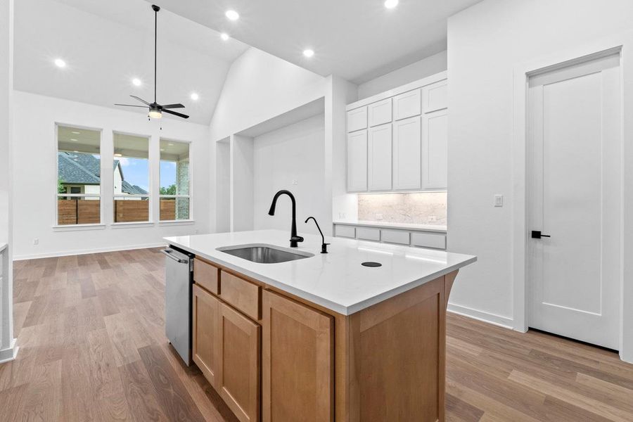 Furnished interior view inside a new home in Broken Oak, Georgetown (Image 9).