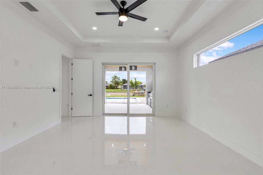 Spacious, unfurnished interior of a new home in , Cape Coral (Image 39). Spacious, unfurnished interior of a new home in , Cape Coral (Image 39).