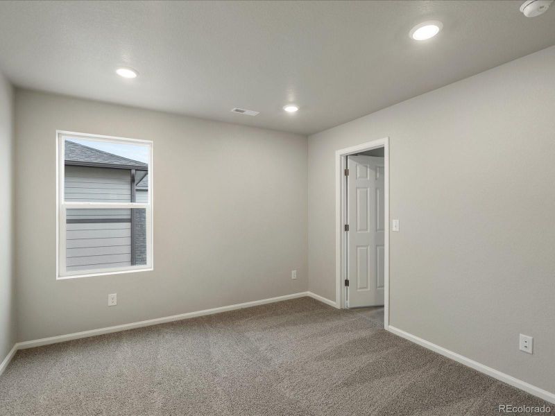 Spacious, unfurnished interior of a new home in Buffalo Highlands: The Canyon Collection, Commerce City (Image 27). Spacious, unfurnished interior of a new home in Buffalo Highlands: The Canyon Collection, Commerce City (Image 27).