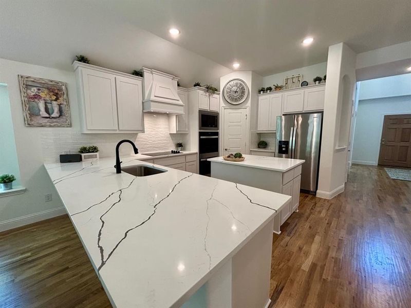 Furnished interior view inside a new home in , Boyd (Image 8).
