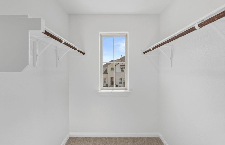 Spacious, unfurnished interior of a new home in Bluffview Reserve, Leander (Image 44).