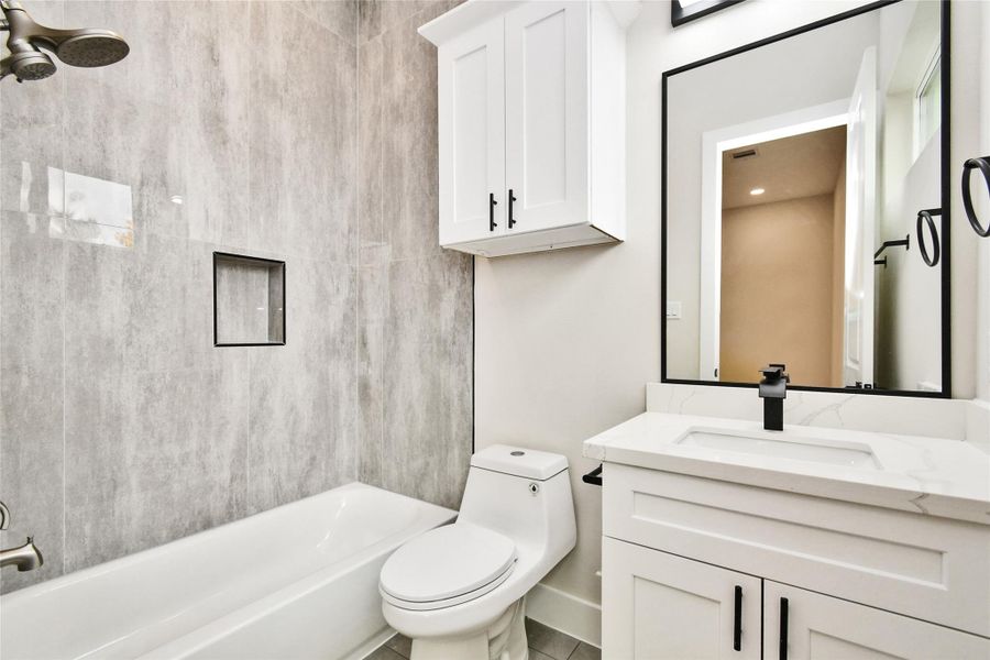 3rd full bathroom 3rd full bathroom