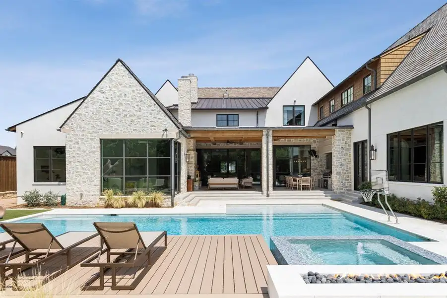 Image 37 of a home in .