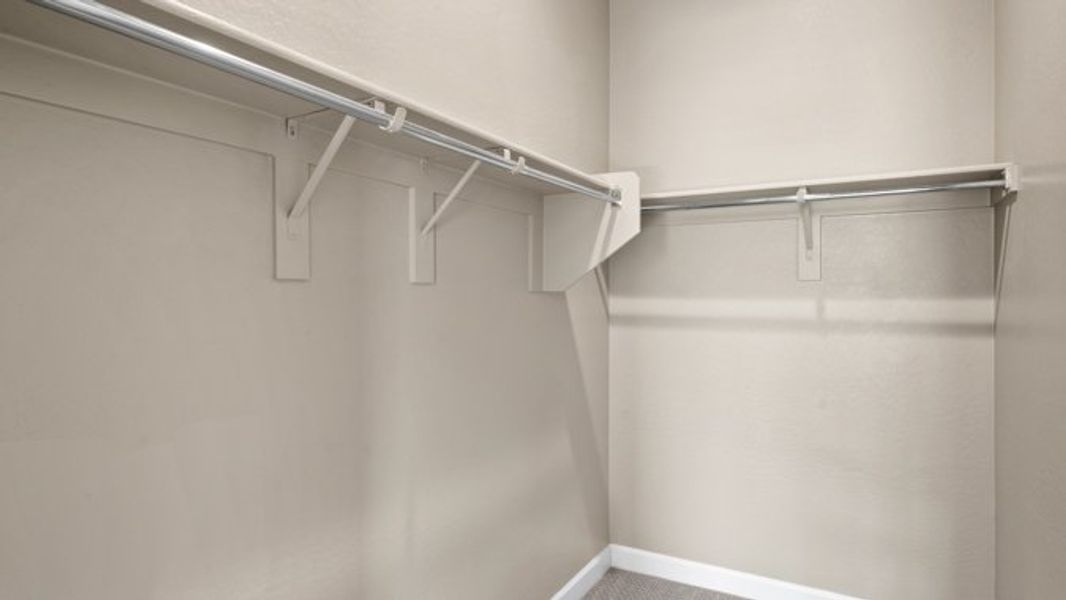Spacious, unfurnished interior of a new home in Apache Farms, Buckeye (Image 17).
