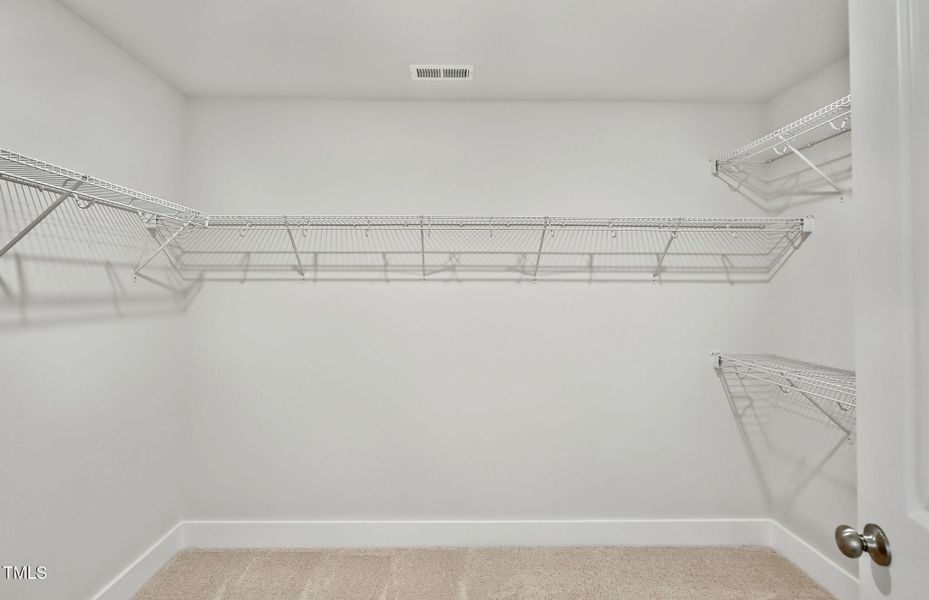 28-web-or-mls-1912-old-bramble-lane-029