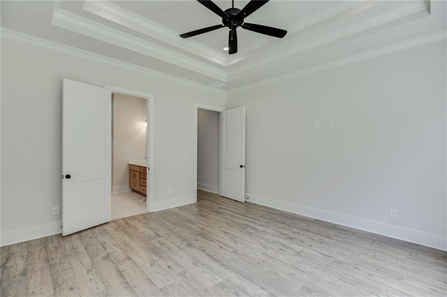 Spacious, unfurnished interior of a new home in , Statham (Image 40).