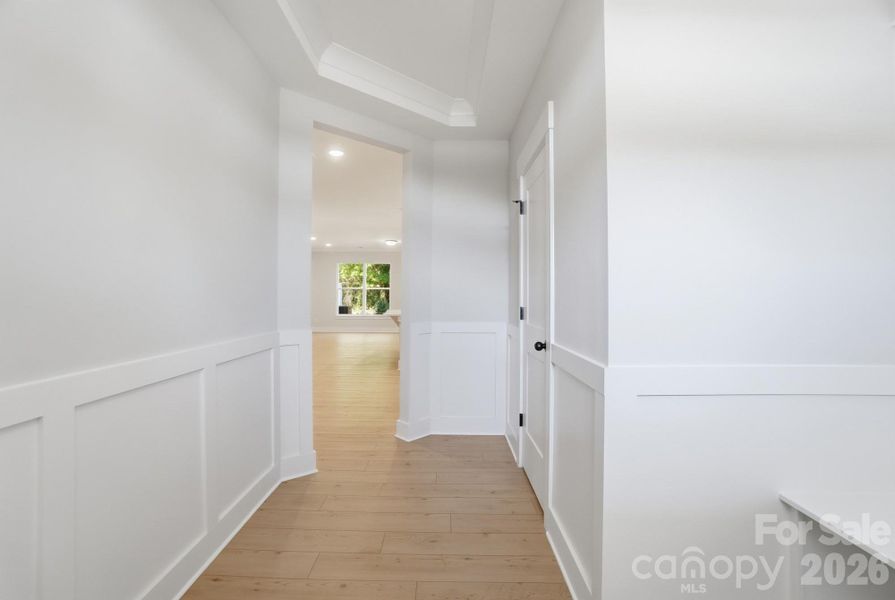 Spacious, unfurnished interior of a new home in Blythe Mill Townhomes, Waxhaw (Image 29).