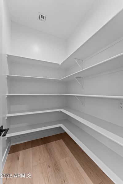 21-web-or-mls-DSC07992