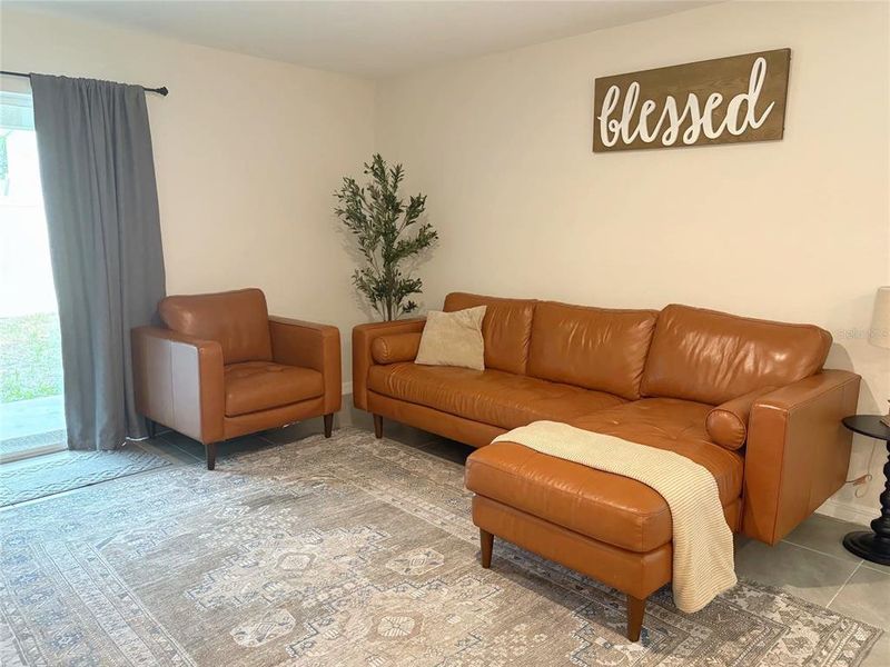 Furnished interior view inside a new home in , Zephyrhills (Image 10).