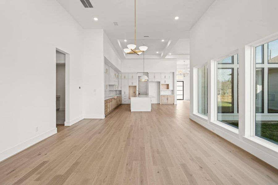Spacious, unfurnished interior of a new home in Weston Lakes, Fulshear (Image 22). Spacious, unfurnished interior of a new home in Weston Lakes, Fulshear (Image 22).