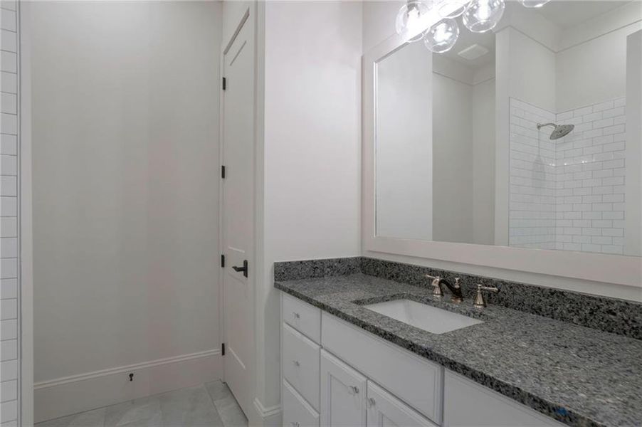 Image 33 of a home in .