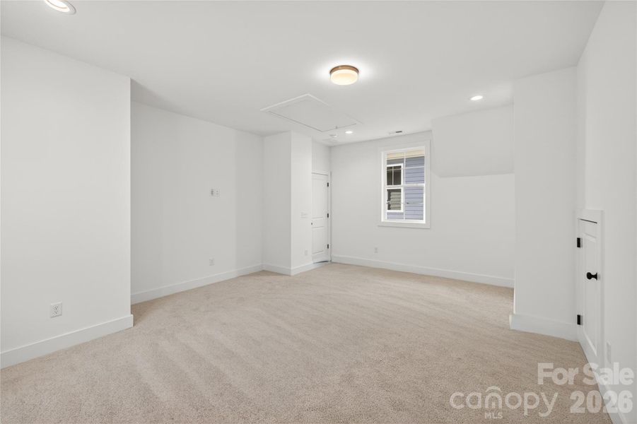 Bonus Room - Upper Level