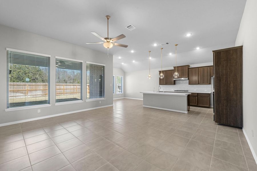 Spacious, unfurnished interior of a new home in Dellrose, Hockley (Image 21).