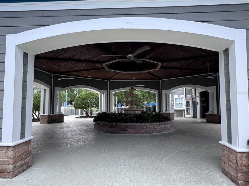 Exterior details and patio area of a home in , Fernandina Beach (Image 21).