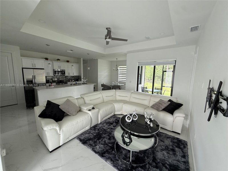 Furnished interior view inside a new home in , Lehigh Acres (Image 5).