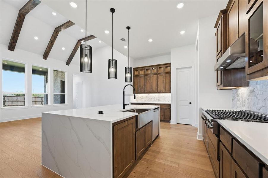 Furnished interior view inside a new home in Canyon Creek Estates, Sherman (Image 6). Furnished interior view inside a new home in Canyon Creek Estates, Sherman (Image 6).