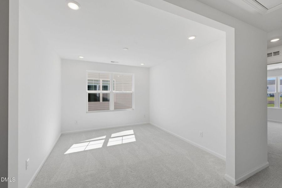 SUN_StellaView_Pic_Coleman_QMI_137_Loft_