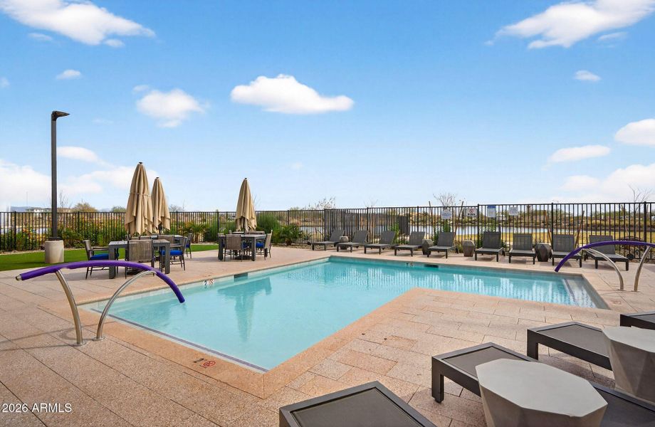 64-web-or-mls-869953 Dutchman Dr