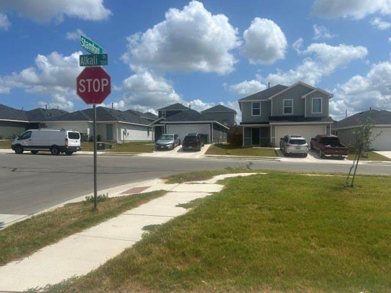 Image 10 of a home in .