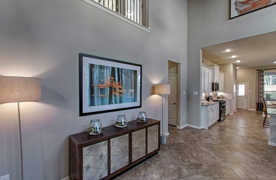 Furnished interior view inside a new home in Beacon Point, Texas City (Image 15). Furnished interior view inside a new home in Beacon Point, Texas City (Image 15).