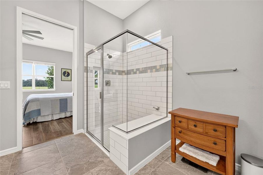Furnished interior view inside a new home in , Ocala (Image 6).