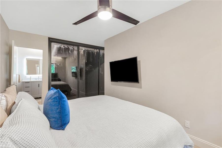 Furnished interior view inside a new home in , Decatur (Image 11).