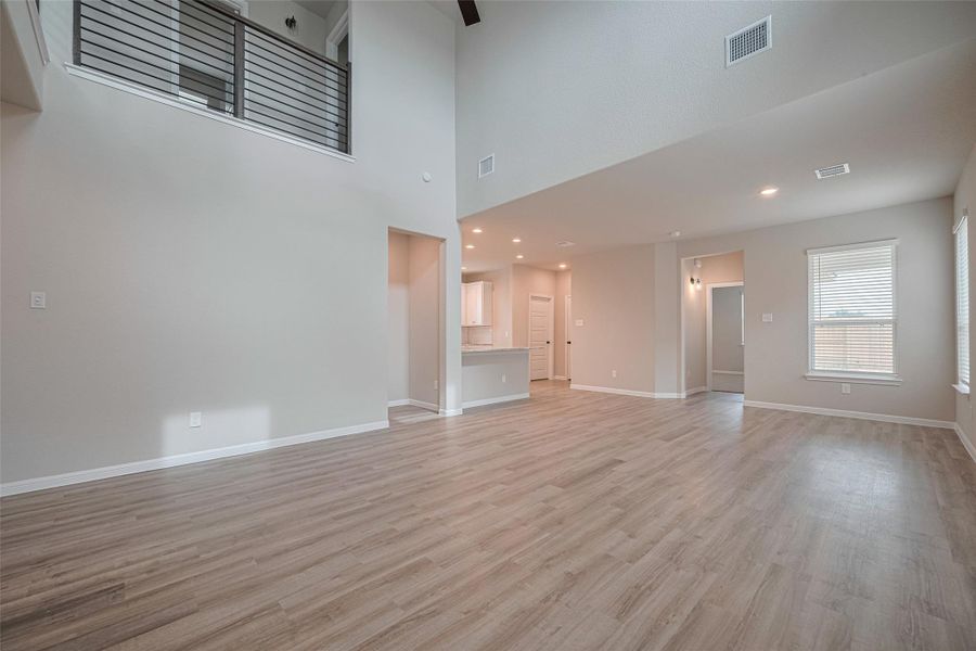 Spacious, unfurnished interior of a new home in La Segarra, Brookshire (Image 29).