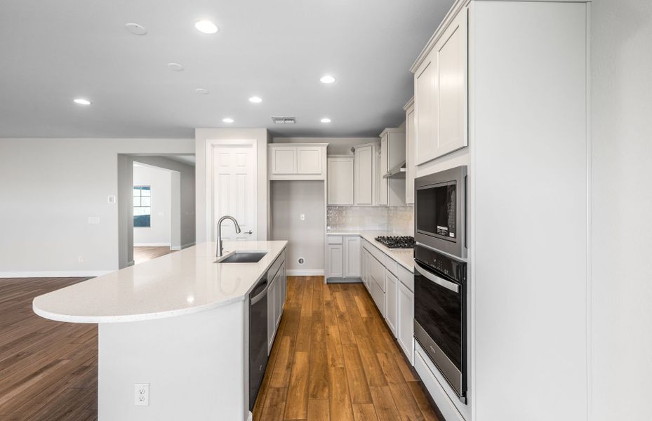 Furnished interior view inside a new home in Parkside at Anthem at Merrill Ranch, Florence (Image 7).