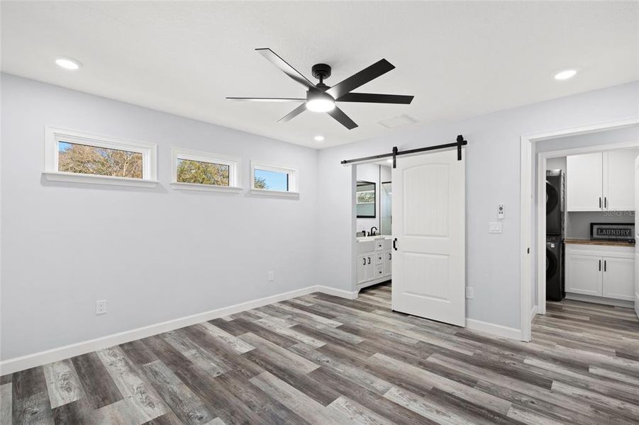 Spacious, unfurnished interior of a new home in , Okeechobee (Image 35).