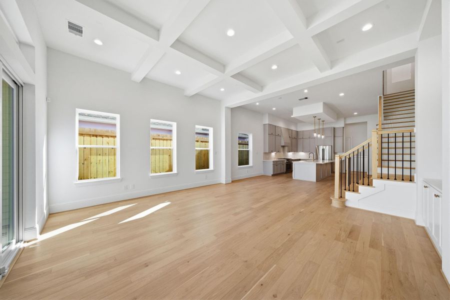 Spacious, unfurnished interior of a new home in , Houston (Image 20).