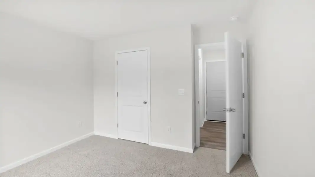 Spacious, unfurnished interior of a new home in Ravencrest, Roebuck (Image 29). Spacious, unfurnished interior of a new home in Ravencrest, Roebuck (Image 29).