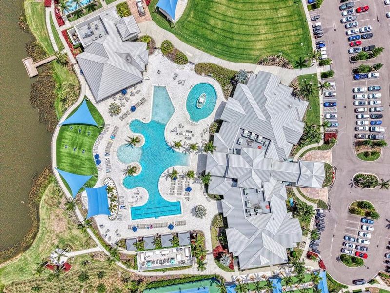 Community amenities in , Parrish (Image 69).