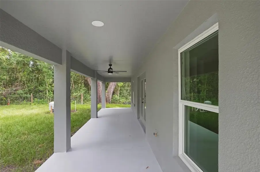 Exterior details and patio area of a home in , Masaryktown (Image 4).