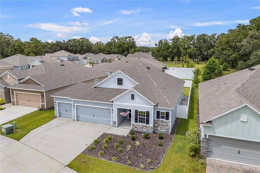 Front exterior of a new home in , Newberry, FL, highlighting curb appeal (Image 25).