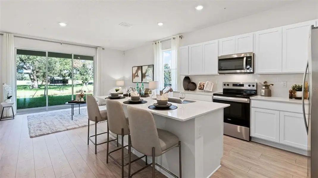 Furnished interior view inside a new home in , Orlando (Image 3).