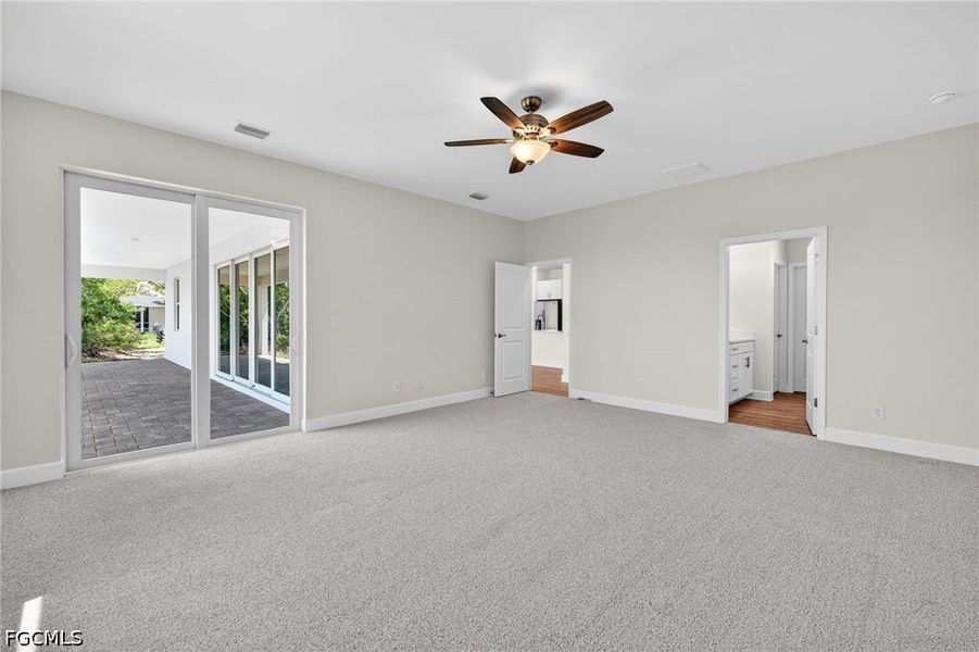 Spacious, unfurnished interior of a new home in Cape Coral, Cape Coral (Image 14). Spacious, unfurnished interior of a new home in Cape Coral, Cape Coral (Image 14).